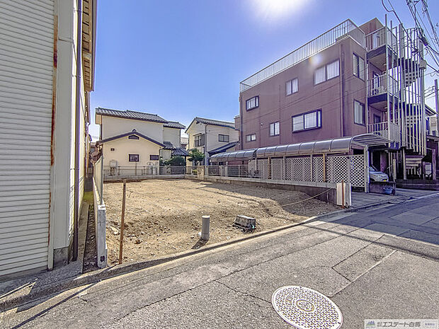 前面道路含む現地写真 