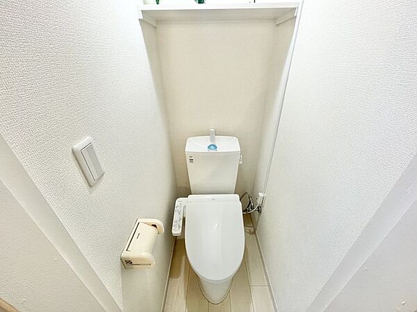 清潔好きには欠かせないウォシュレット機能付き。