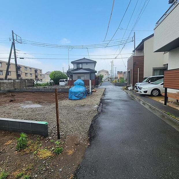前面道路含む現地写真