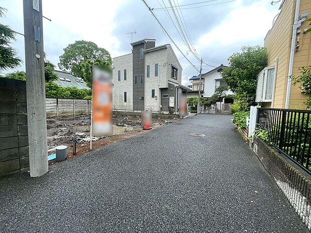前面道路含む現地写真