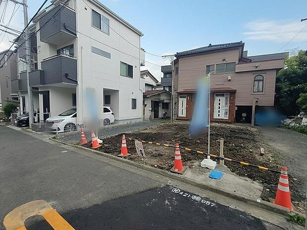 前面道路含む現地写真