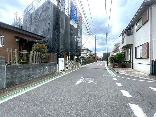 前面道路含む現地写真 