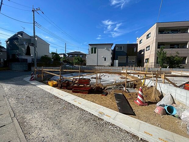 前面道路含む現地写真
