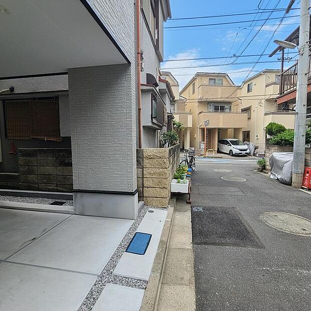 前面道路含む現地写真