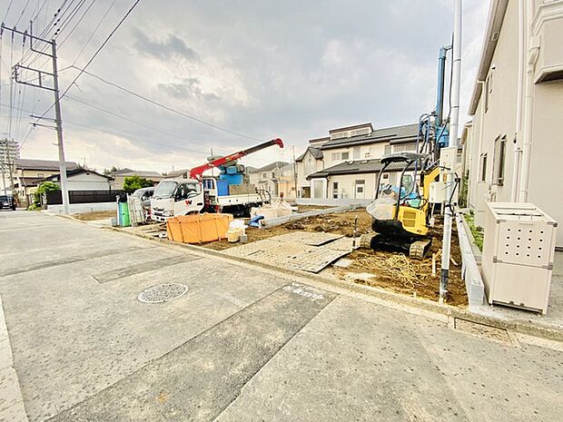 前面道路含む現地写真 