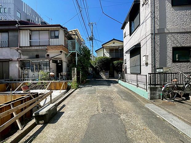 前面道路含む現地写真