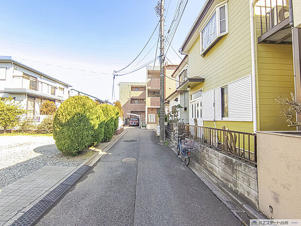 前面道路含む現地写真
