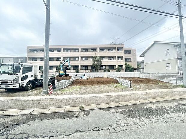 前面道路含む現地写真