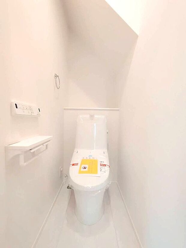 清潔好きには欠かせないウォシュレット機能付き。 