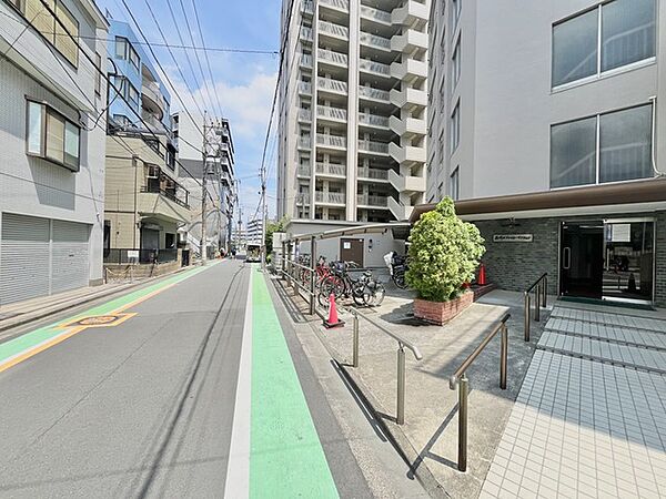 エントランス外