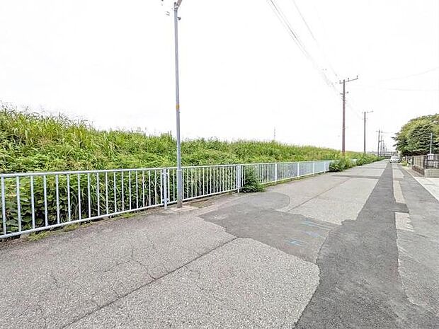 前面道路含む現地写真