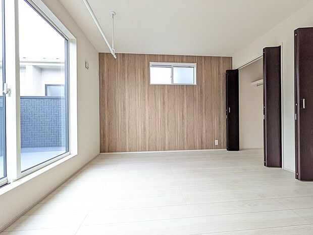 この部屋だれの部屋にしようかな、なんて会話を現地で楽しんでください。 