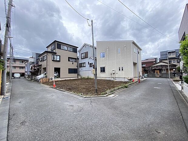前面道路含む現地写真