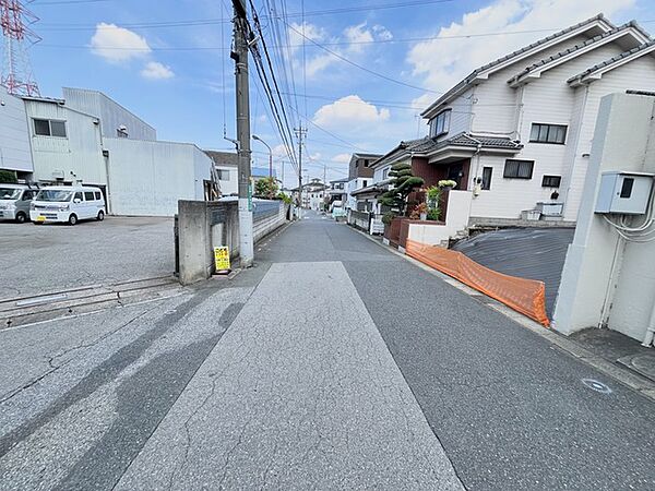 前面道路含む現地写真