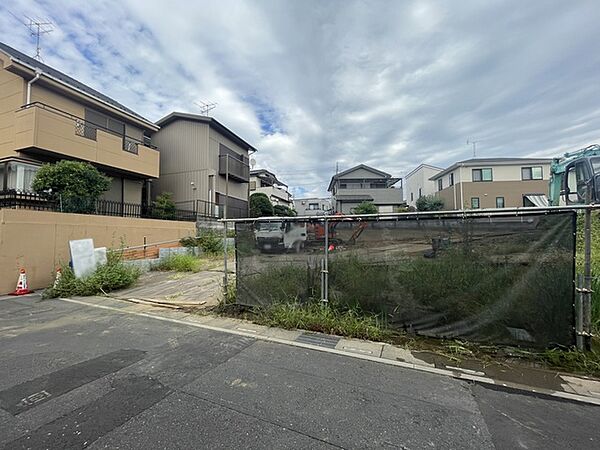 前面道路含む現地写真
