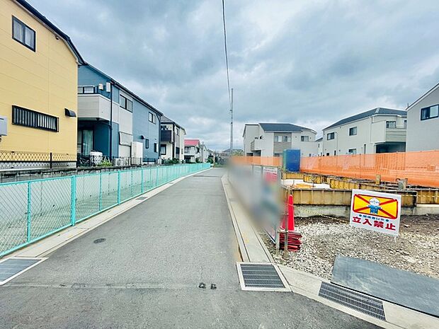 前面道路含む現地写真