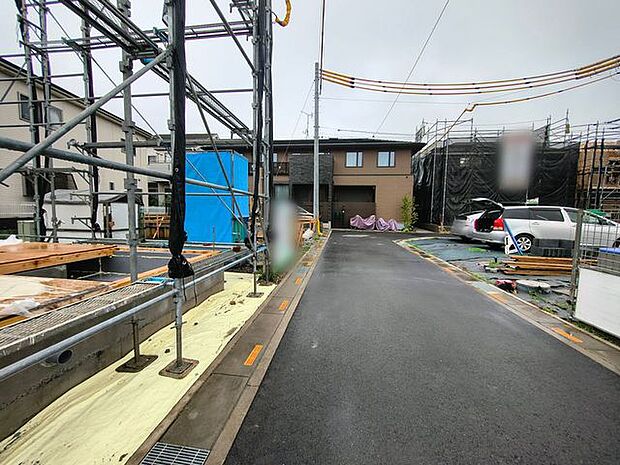 前面道路含む現地写真 