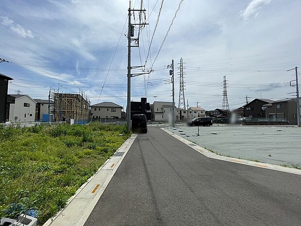 前面道路含む現地写真