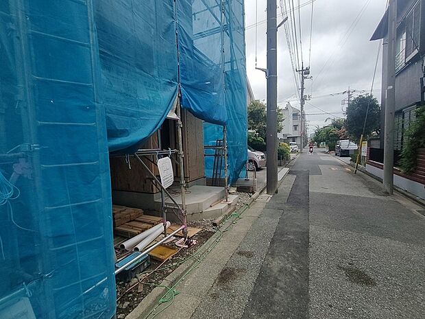 前面道路含む現地写真 