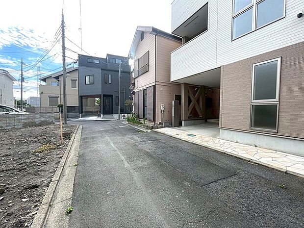 新しい暮らしが始まる、静かで落ち着いた街並み