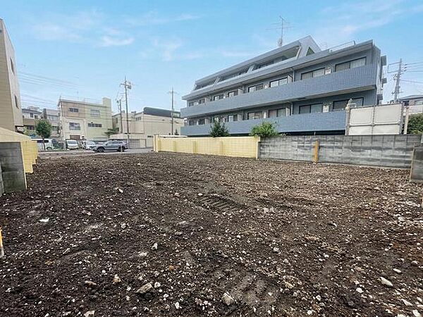ゆとりの空間がお届けできそうな土地面積です。