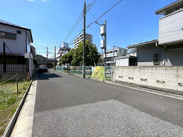 前面道路含む現地写真 
