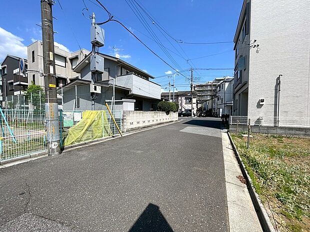 前面道路含む現地写真 