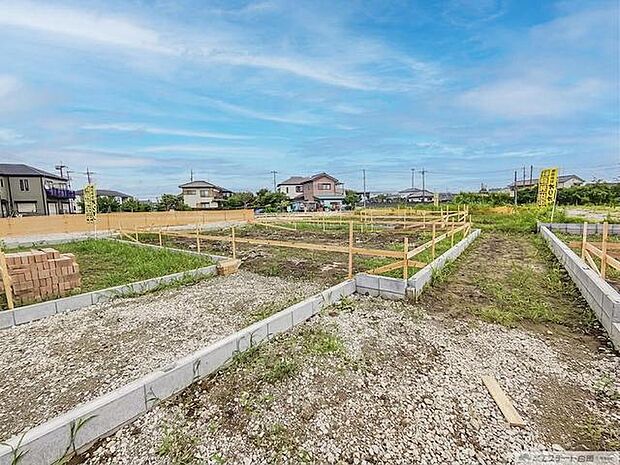 空を広く見渡せる開放的な環境は、これから始まる新生活の可能性を静かに広げてくれるような心地よい余白に満ちています 