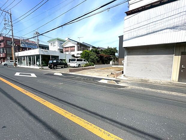 前面道路含む現地写真