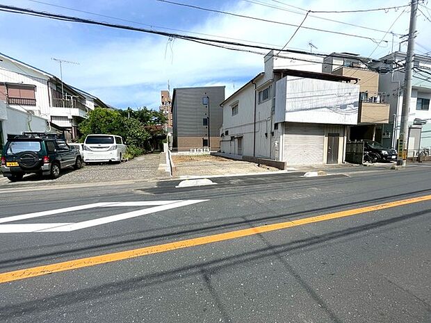 前面道路含む現地写真