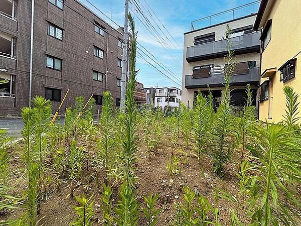 基礎から完成済みの住まいまで、各工程をご確認いただけます。