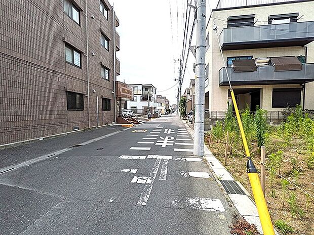前面道路含む現地写真