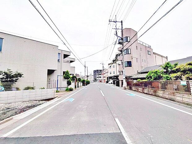 前面道路含む現地写真 