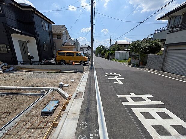 前面道路含む現地写真