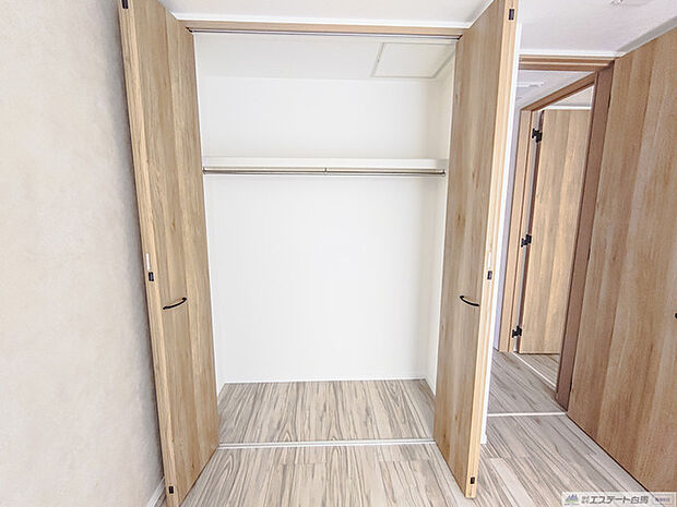 部屋に設けた収納は、住みやすさへのこだわり。