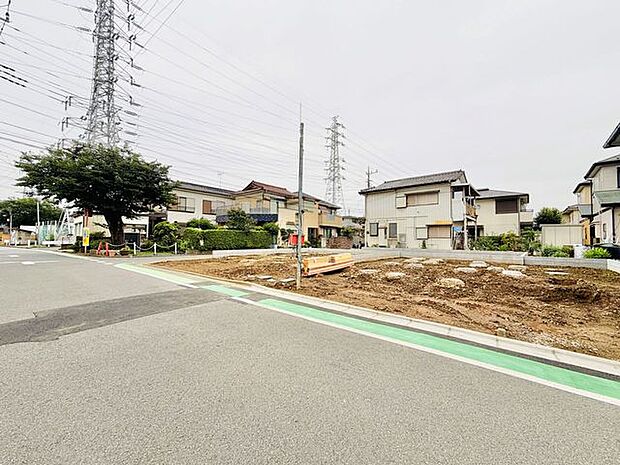 前面道路含む現地写真