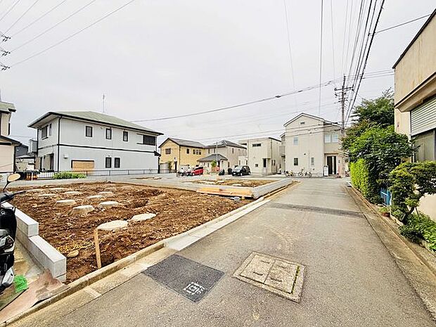 前面道路含む現地写真