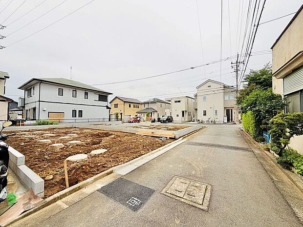 前面道路含む現地写真
