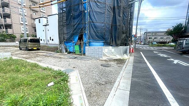前面道路含む現地写真