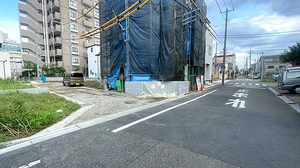 前面道路含む現地写真