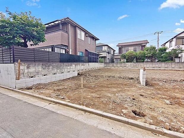 前面道路含む現地写真