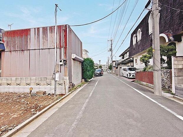 前面道路含む現地写真 