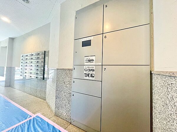 留守がちな世帯でもしっかり受け取れる宅配ボックス。