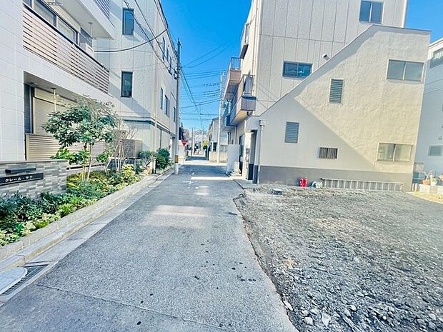 前面道路含む現地写真