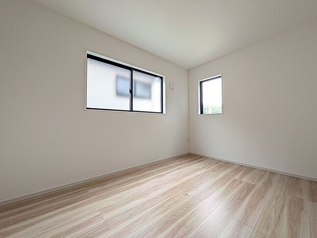 この部屋だれの部屋にしようかな、なんて会話を現地で楽しんでください。