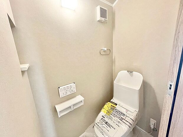 清潔好きには欠かせないウォシュレット機能付き。