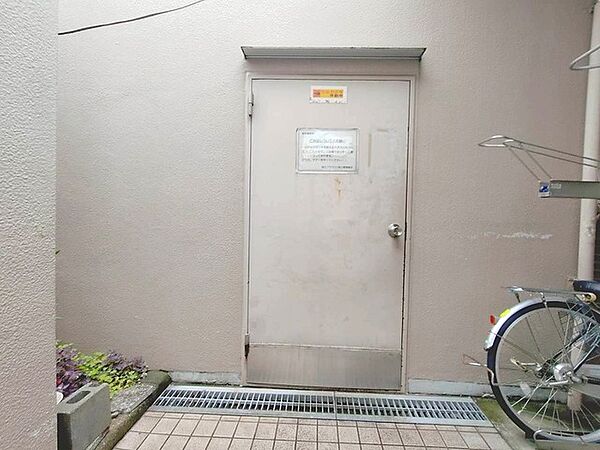 ごみ置場