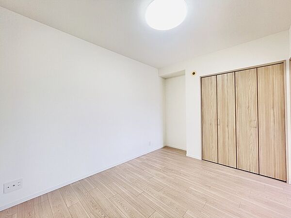 部屋ごとに設けた収納は、住みやすさへのこだわり。