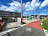 外観：前面道路含む現地写真 