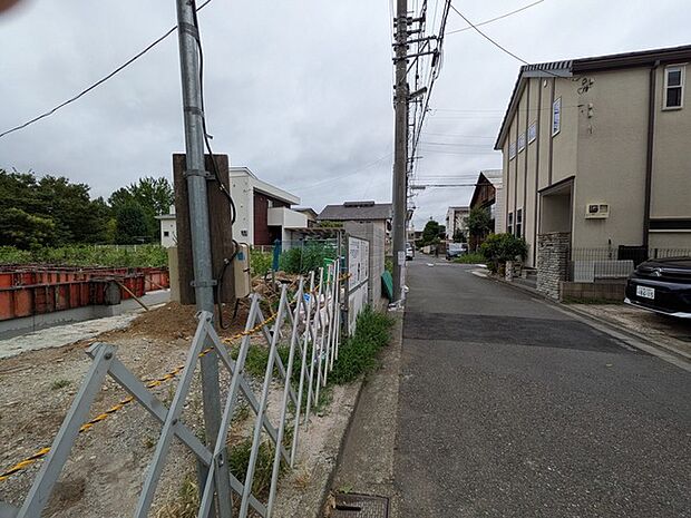 前面道路含む現地写真 